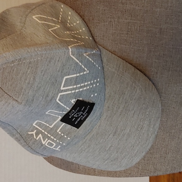 🌻TONY HAWK GRAY BASEBALL CAP - Picture 3 of 7